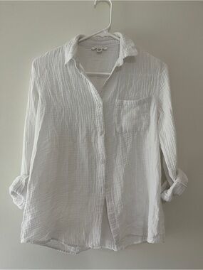 beachlunchlounge White Gauze Button-Down Shirt
